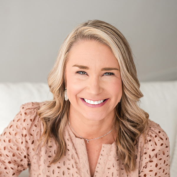 Lindsay Walker